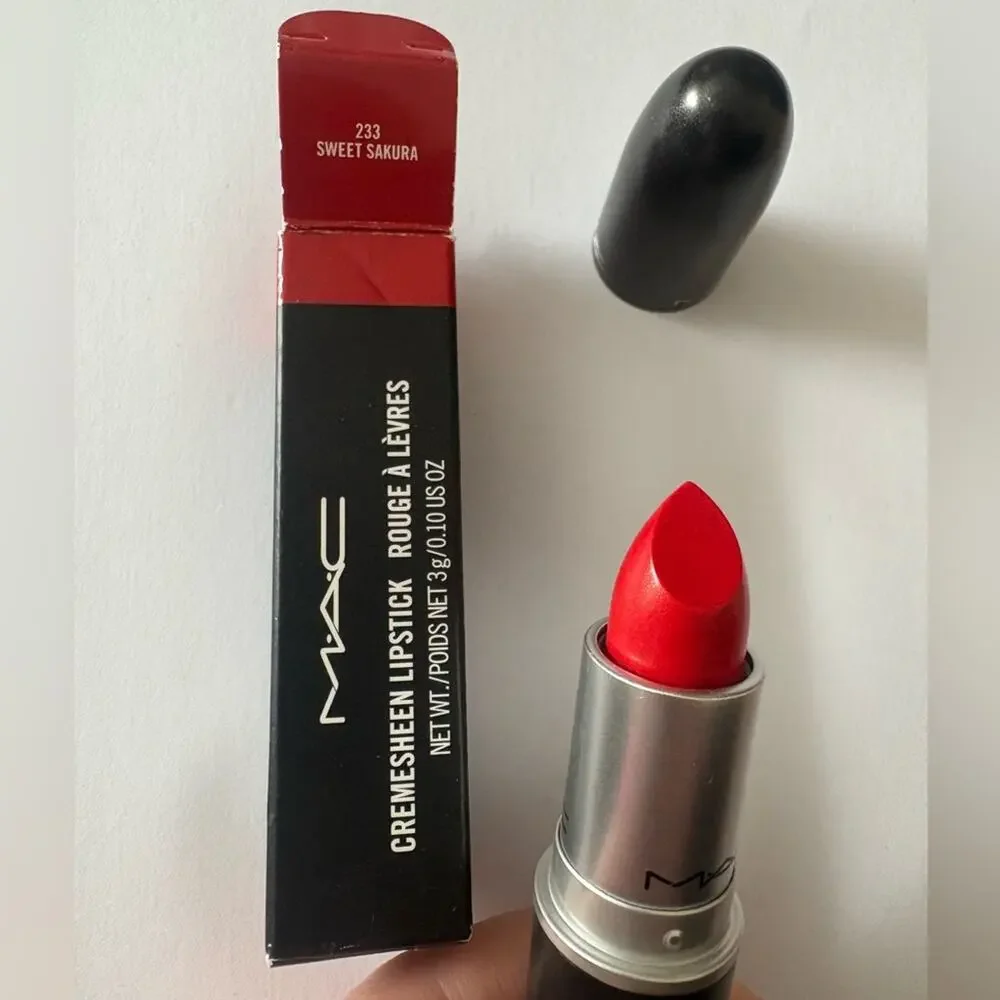 NWT Mac cosmetics cream sheen lipstick in shade sweet sakura